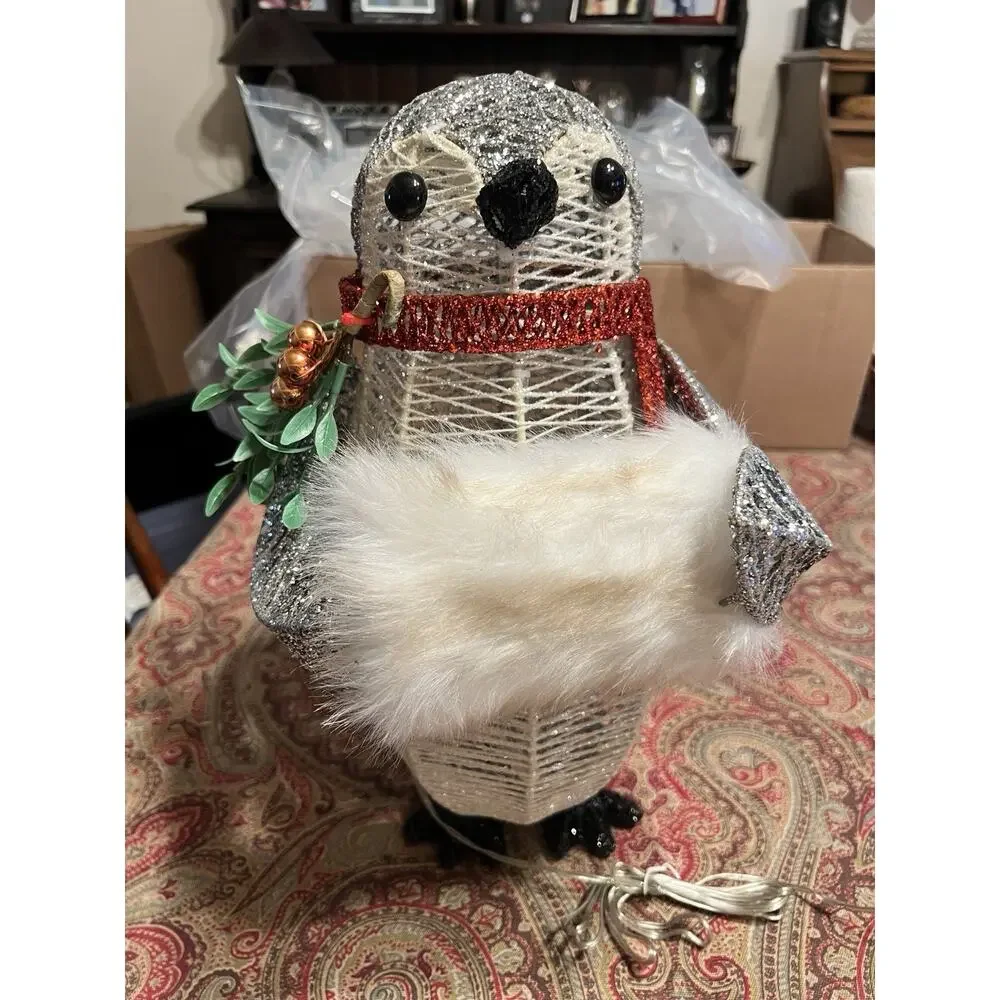 Philips LED Lights Glitter Christmas Penguin Baby 15